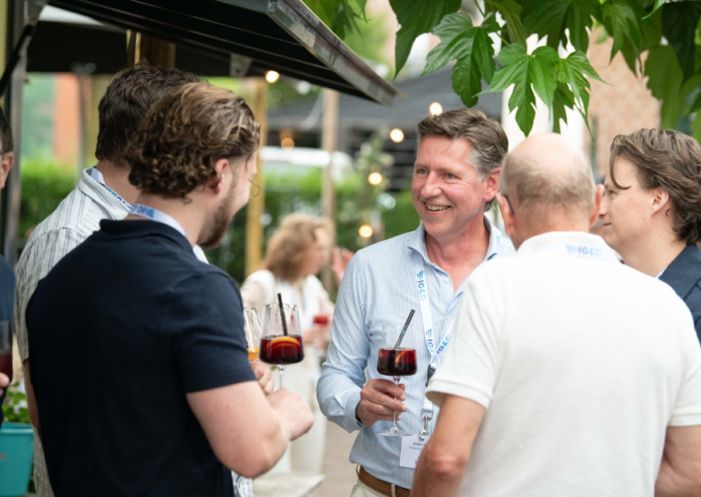 Van balkonmoment tot kadefeest: IG&D-leden ontmoeten elkaar tijdens Proef de Zomer